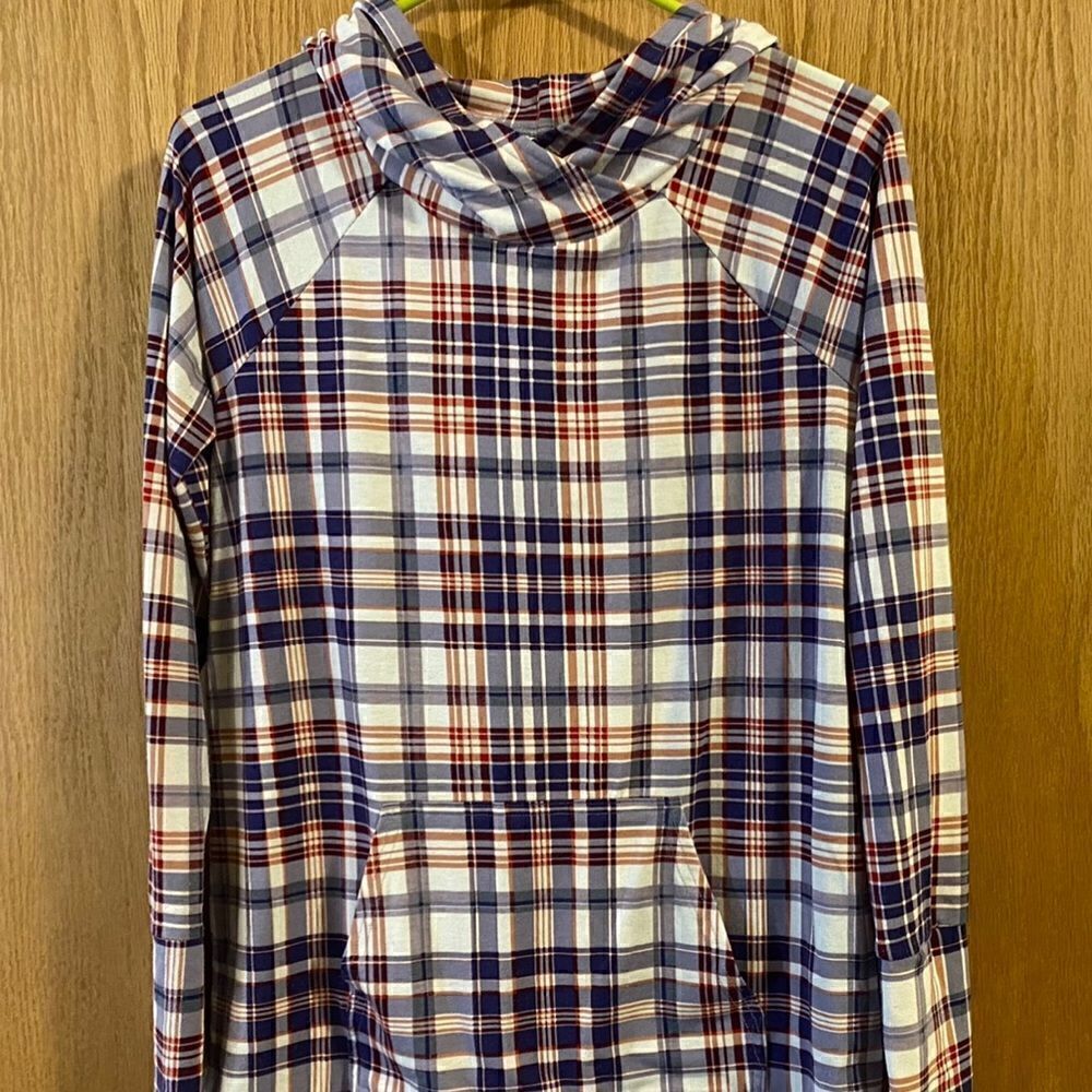 🌺3 for $30🌺LuLaRoe Womens Pullover Long Sleeved Shirt, size S. (S30)